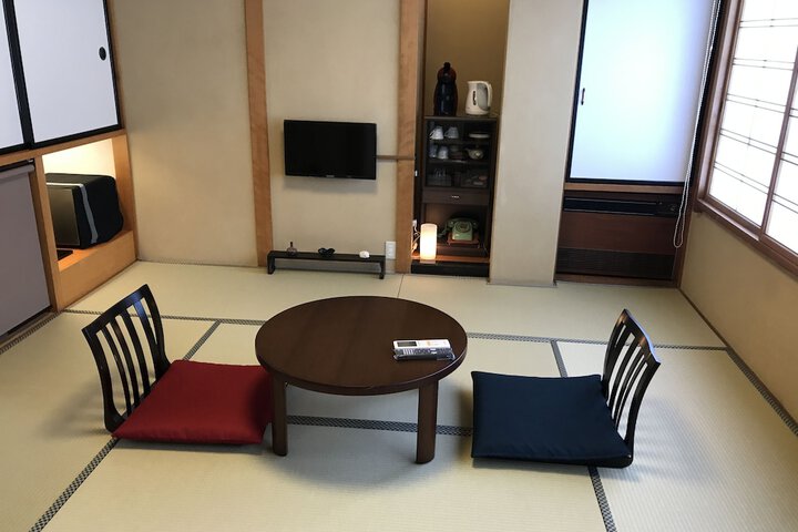 Room 25 of 110