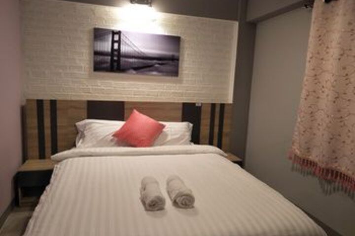 Room 22 of 40
