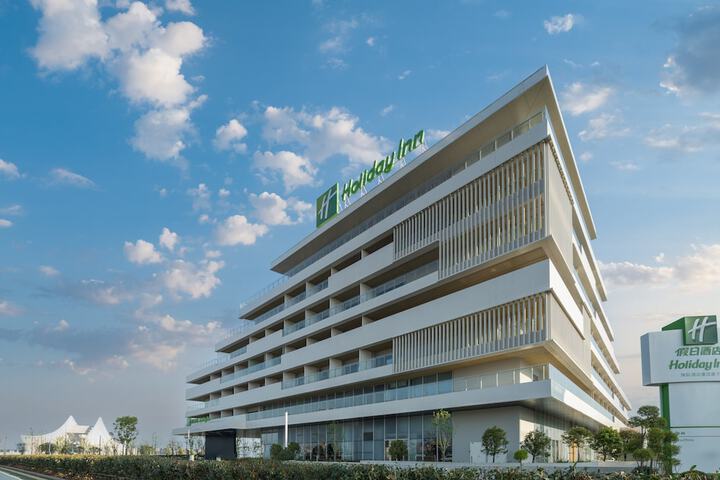 Hotel 50 of 67