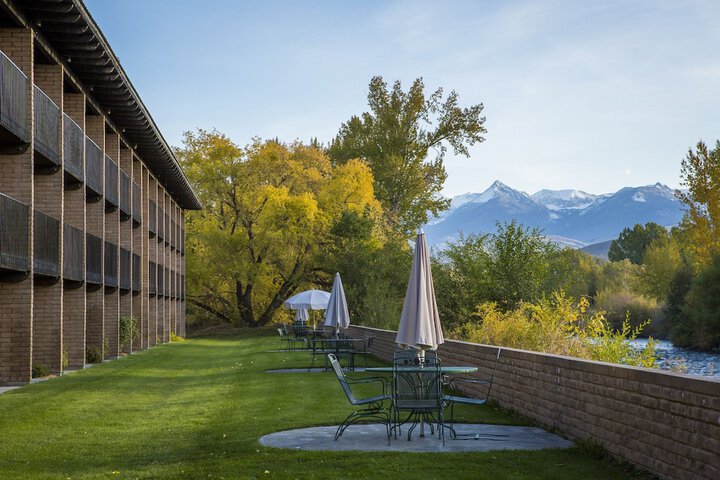 Property Grounds 18 of 28