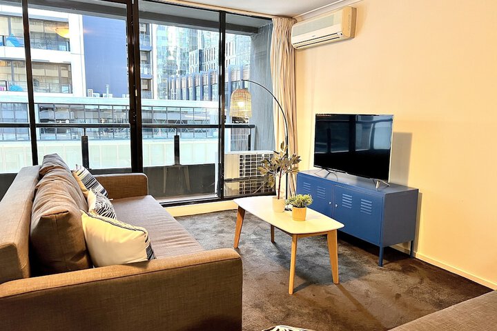 Room 16 of 30