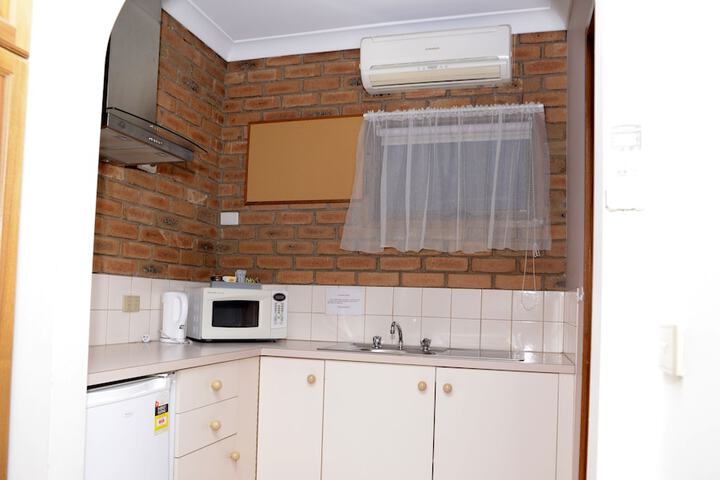 Room 13 of 29