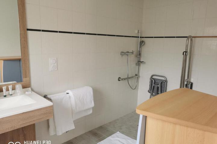 Photo 18