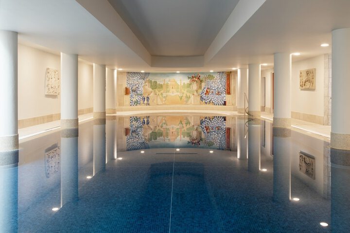 Pool 53 of 97