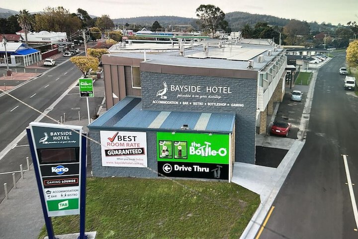 Hotel 92 of 100