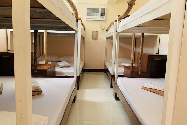 Room 29 of 238