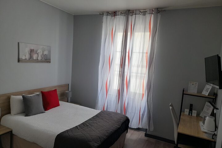 Room 21 of 50