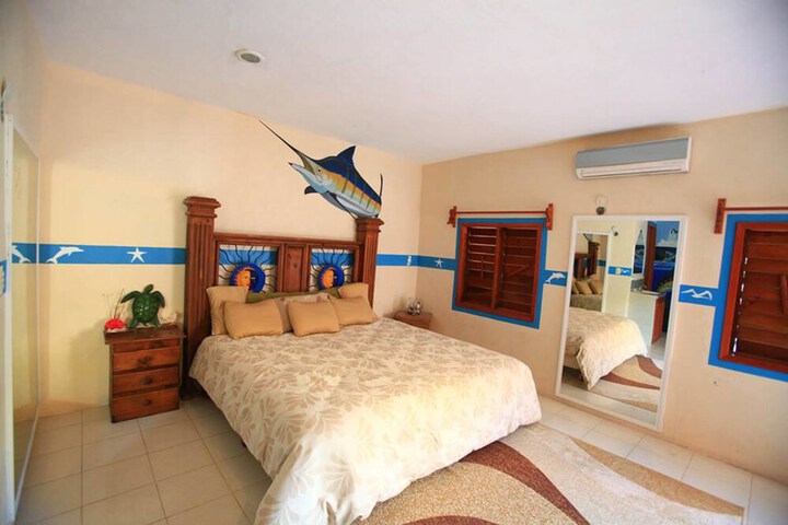 Room 10 of 40