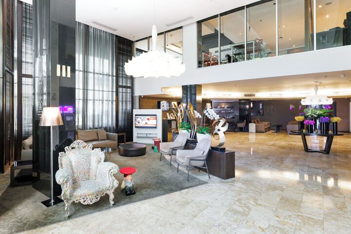 Lobby Photo