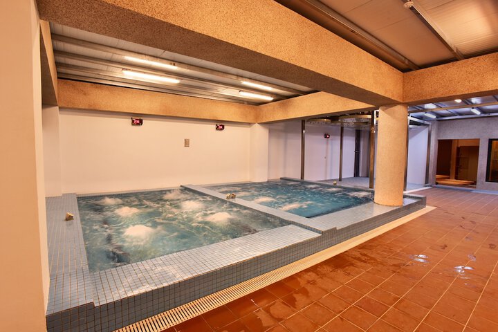 Sports facility
