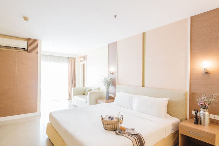 Room 14 of 63