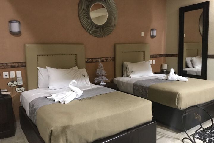 Room 9 of 49