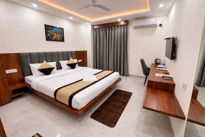 Room 14 of 31