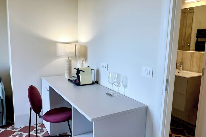 Room 12 of 139
