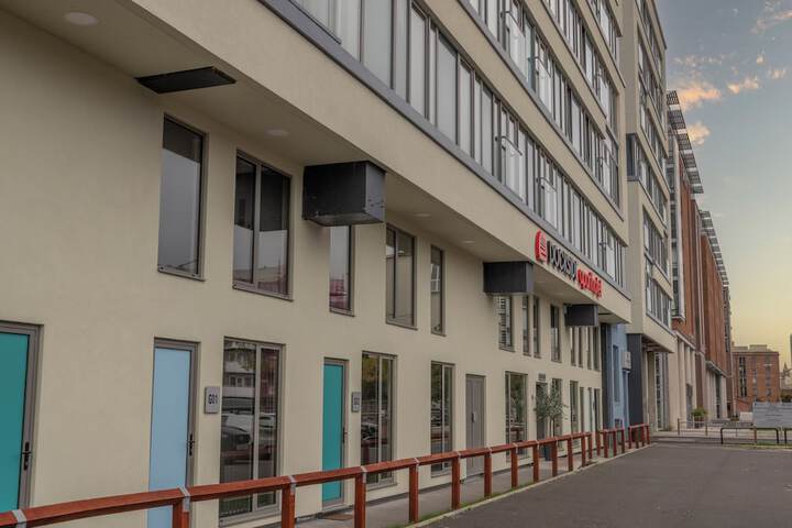 Hotel 79 of 83