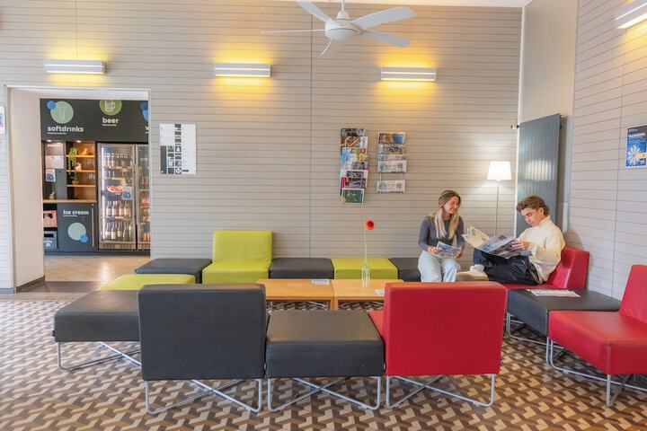 Guest Lobby