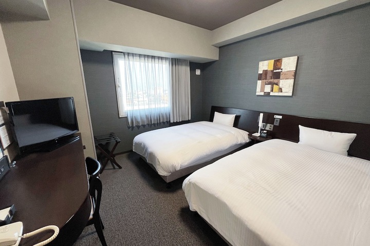 Room 15 of 35