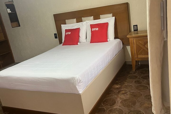 Room 21 of 48