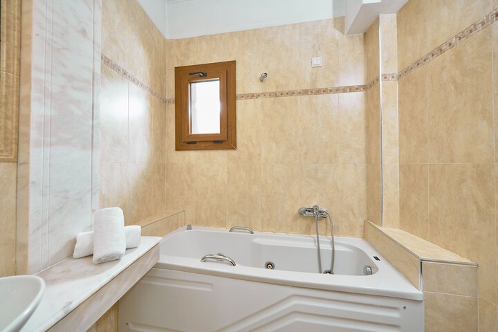 Bath Interior