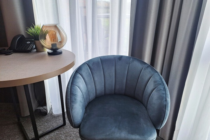 Room 12 of 61