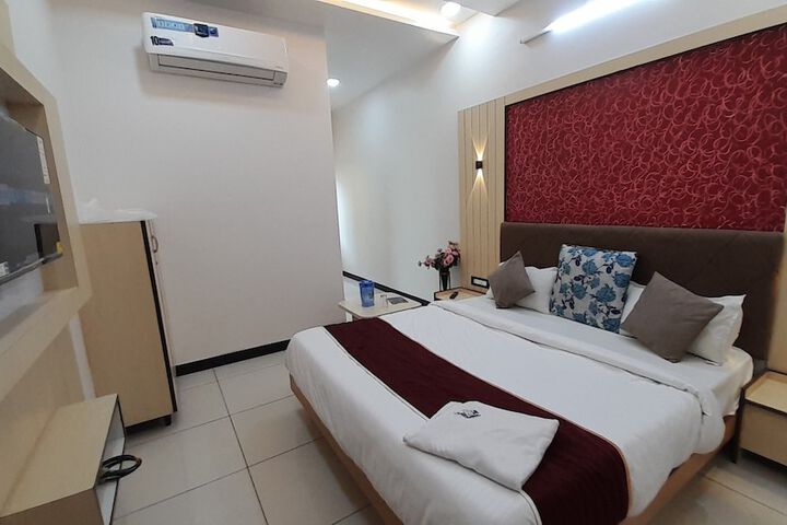 Room 16 of 69