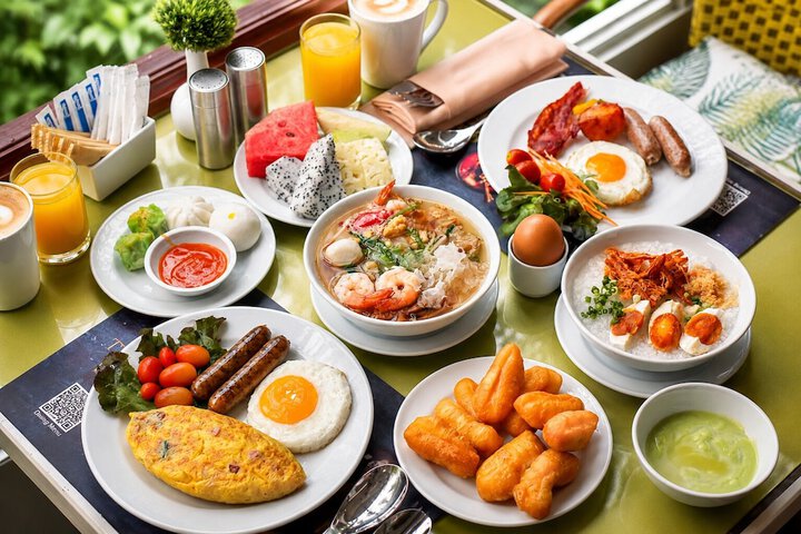 Breakfast/Coffee Service 104 of 141
