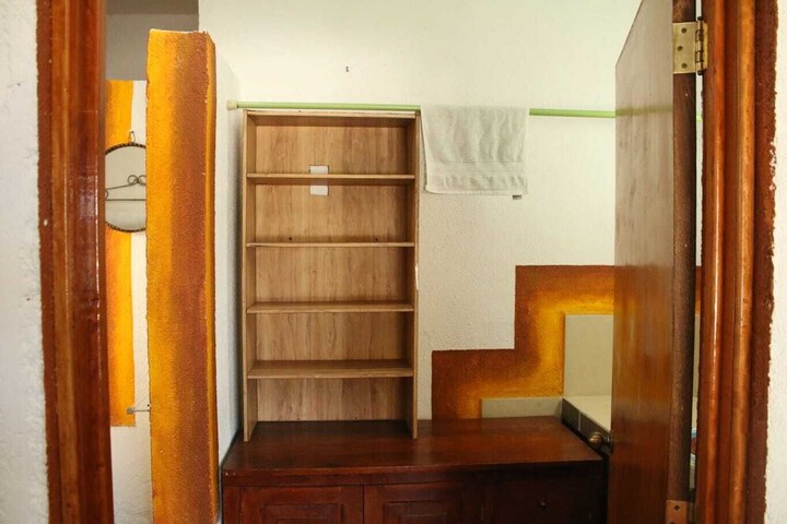 Room 60 of 89