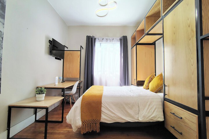 Room 19 of 66