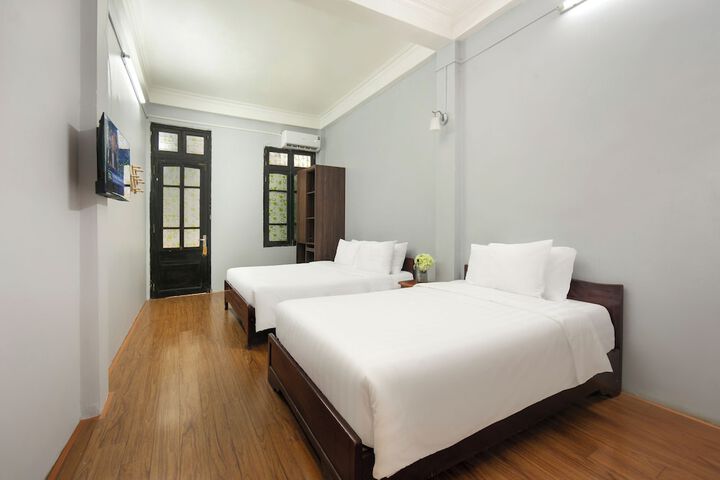 Hotel Interior 14 of 15