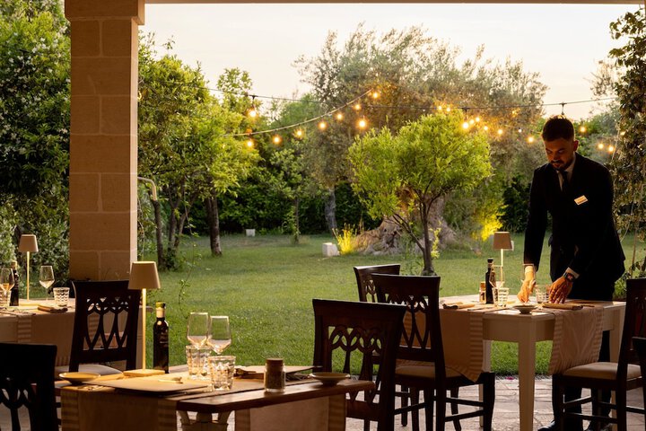 Dining 78 of 120