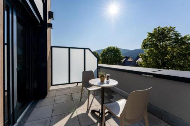 Terrace/Patio 12 of 61