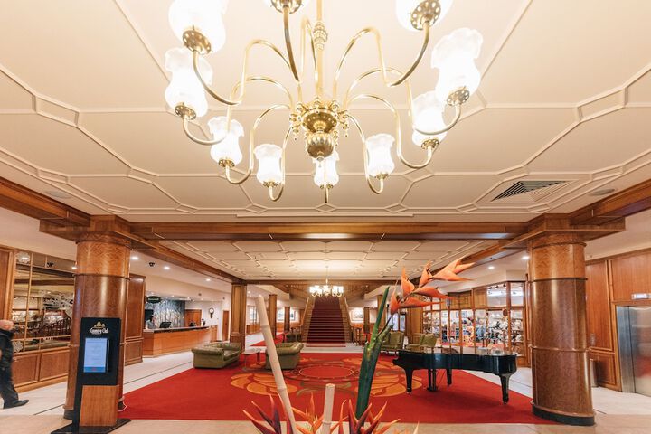 Guest Lobby