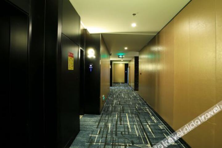 Hotel Interior 17 of 44