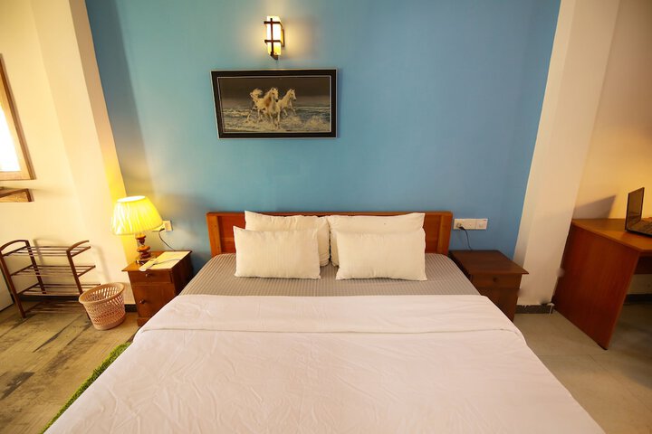 Room 20 of 54
