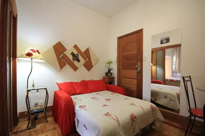 Room 3 of 15