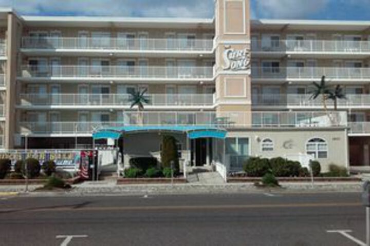 Hotel 5 of 14