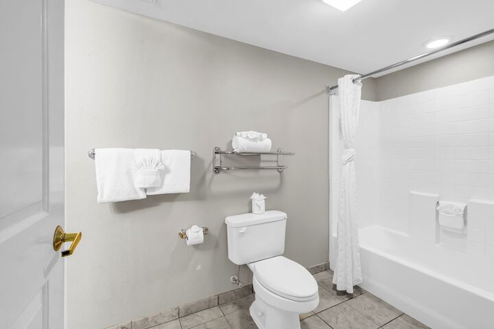Room 75 of 92