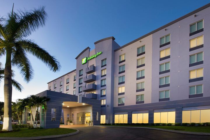 hotels in doral florida area