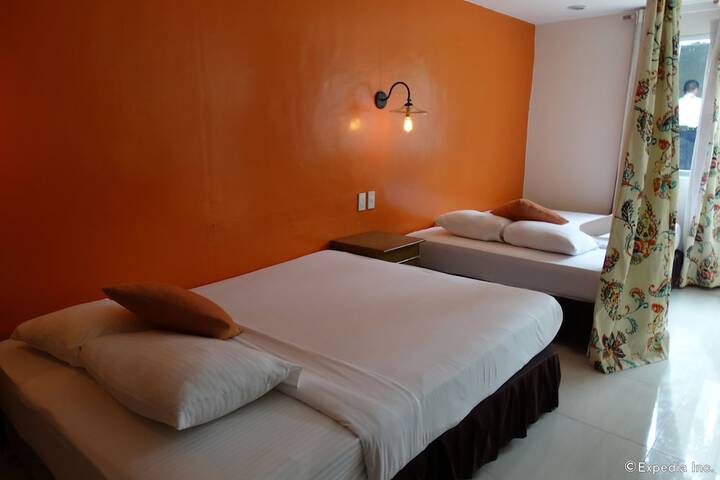 Room 15 of 49
