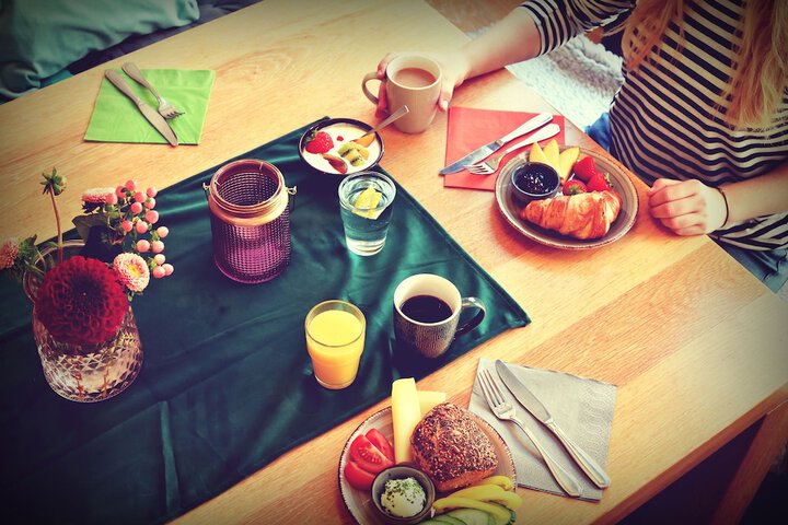 Breakfast/Coffee Service 60 of 75