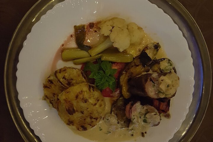 Dining 89 of 121