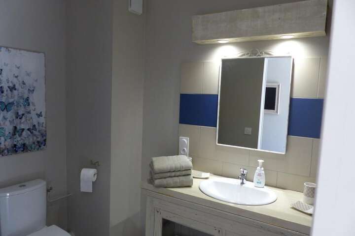Room 17 of 17