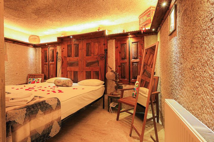 Room 36 of 75