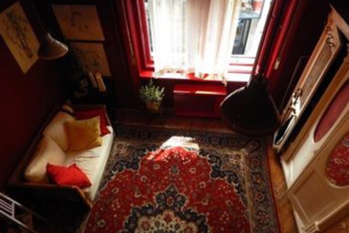 Room 12 of 39