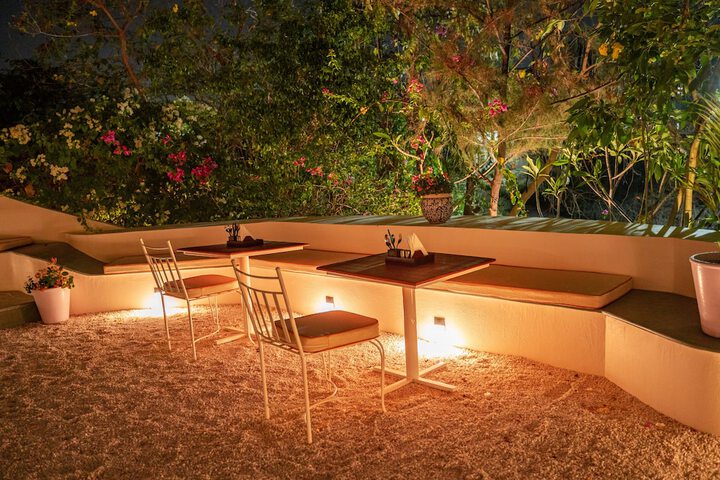 Dining 50 of 72