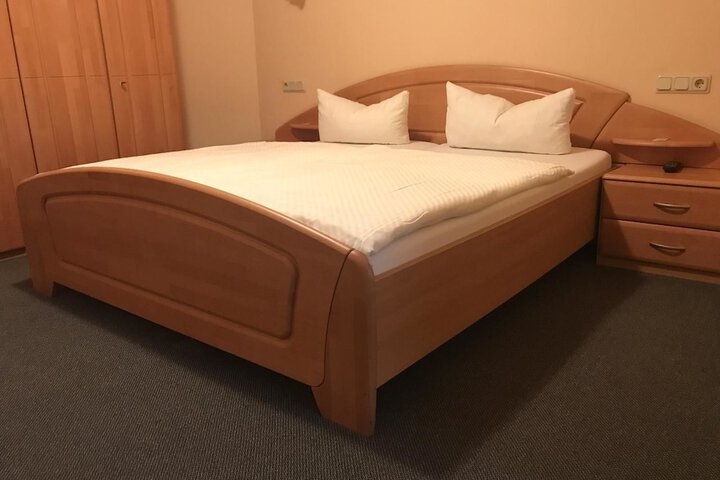 Room 15 of 89