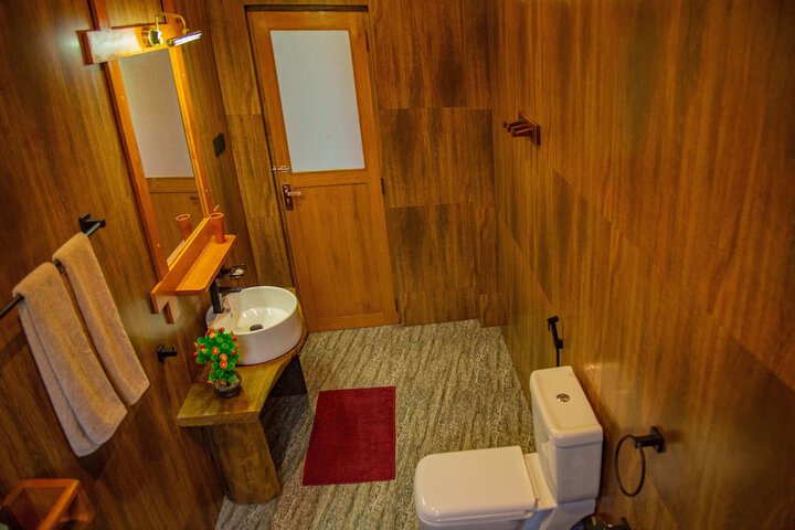 Room 34 of 71