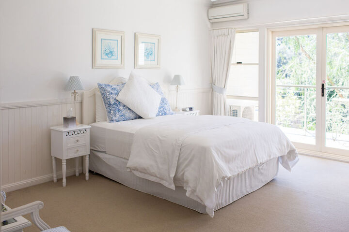 Room 3 of 25
