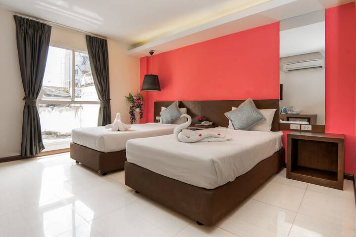 Room 34 of 70