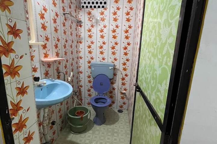 Room 15 of 15